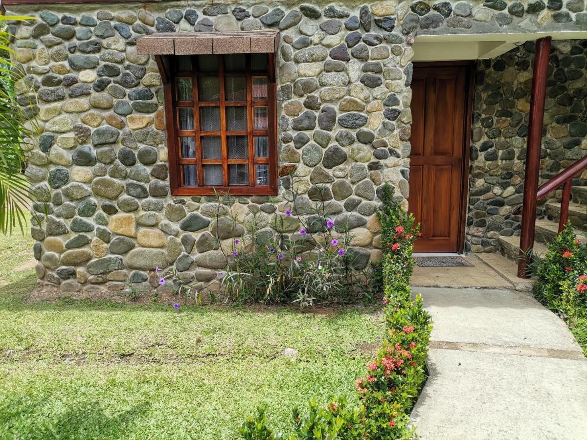 Bungalows Malu Cahuita Exterior foto